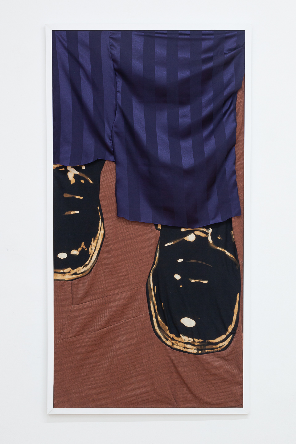 Ellie de Verdier, Carpet, 2020, bleach on textile, 120x60cm